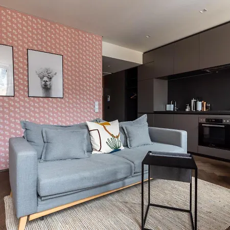 Limehome Schillerstrasse لينتز