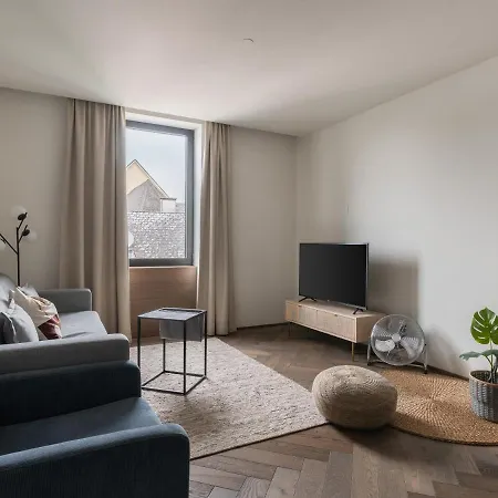Limehome Schillerstrasse 4*