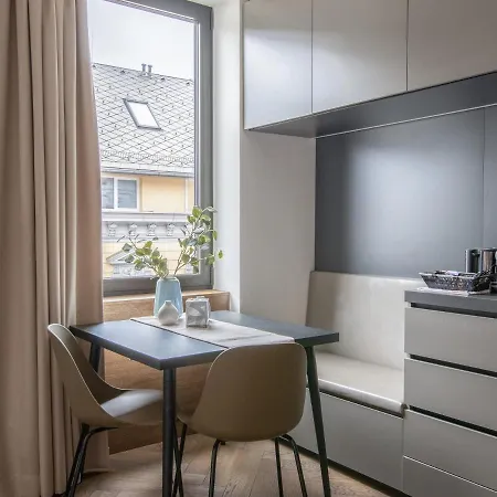 Aparthotel Limehome Schillerstrasse Linec