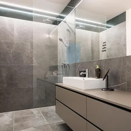 Limehome Schillerstrasse Ξενοδοχείο με διαμερίσματα
