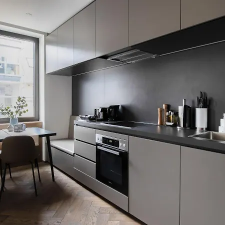 Limehome Schillerstrasse Lejlighedshotel 4*