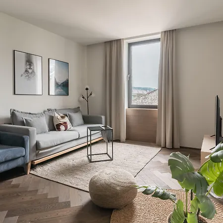 Aparthotel Limehome Schillerstrasse Linec