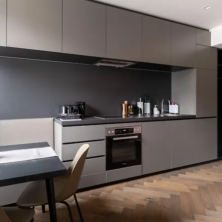 Limehome Schillerstrasse Linec