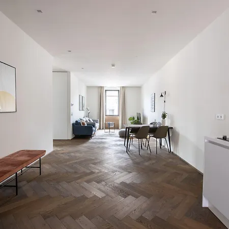 Lejlighedshotel Limehome Schillerstrasse 4*