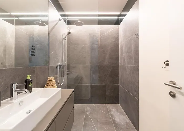 Limehome Schillerstrasse 4*