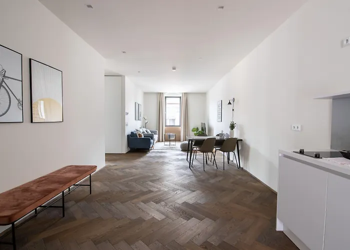 Aparthotel Limehome Schillerstrasse 4*