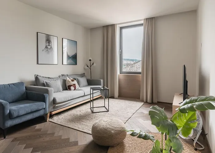 Limehome Schillerstrasse מלון דירות